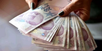 Nisan Ayında Maaşlardan 2 Bin TL Kesilecek!